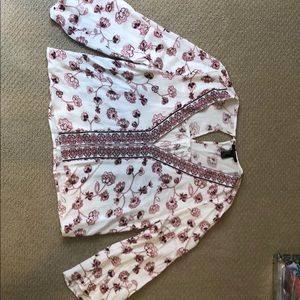 Forever 21 mid-sleeve blouse